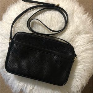 Vintage Louis Vuitton Black Epi Crossbody bag